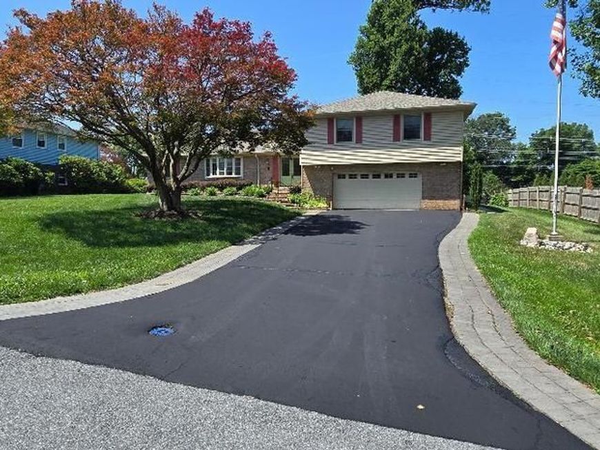17616 Prince David Drive, Olney, MD 20832 Main Photo