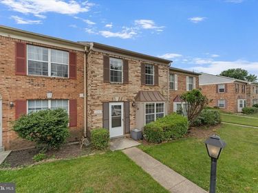 2753 BIXBY ROAD , WOODBRIDGE, VA 22193