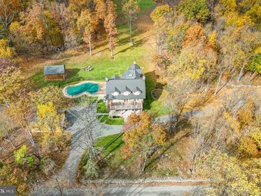 17345 RAVEN ROCKS ROAD , BLUEMONT, VA 20135