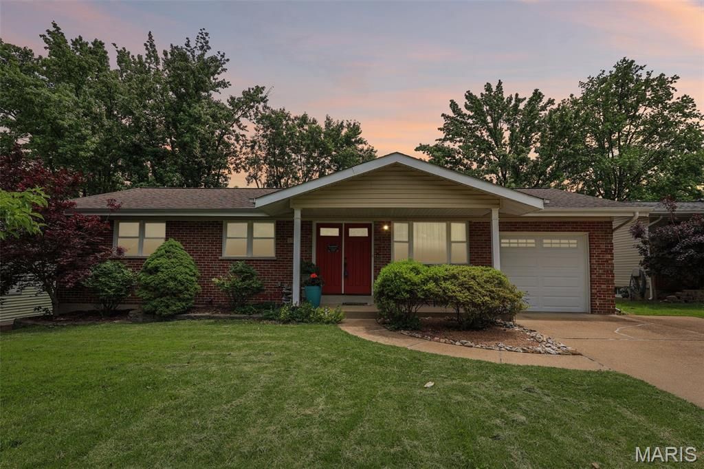 3520 Glen Bay Drive, Saint Louis, MO 63125 Main Photo