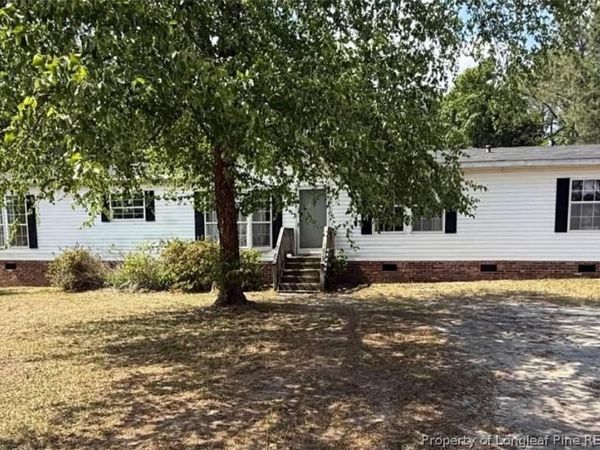 6322 Aladdin Drive, Hope Mills, NC 28348