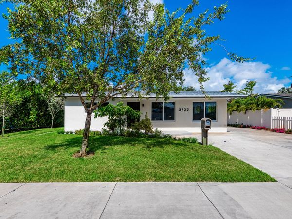 2733 NE 6th Avenue, Wilton Manors, FL 33334