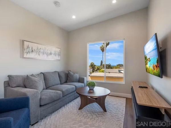 4727 Iroquois Ave, San Diego, CA 92117