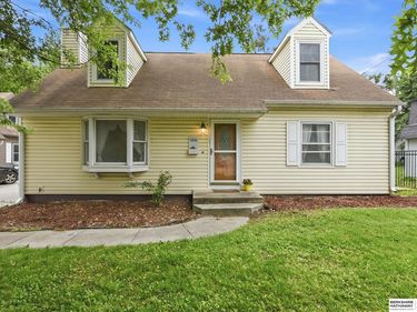 1106 Bluff Street, Bellevue, NE 68005