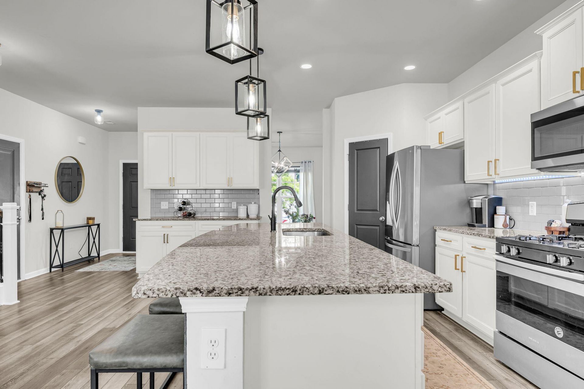 230 Hayworth Road Photo 13