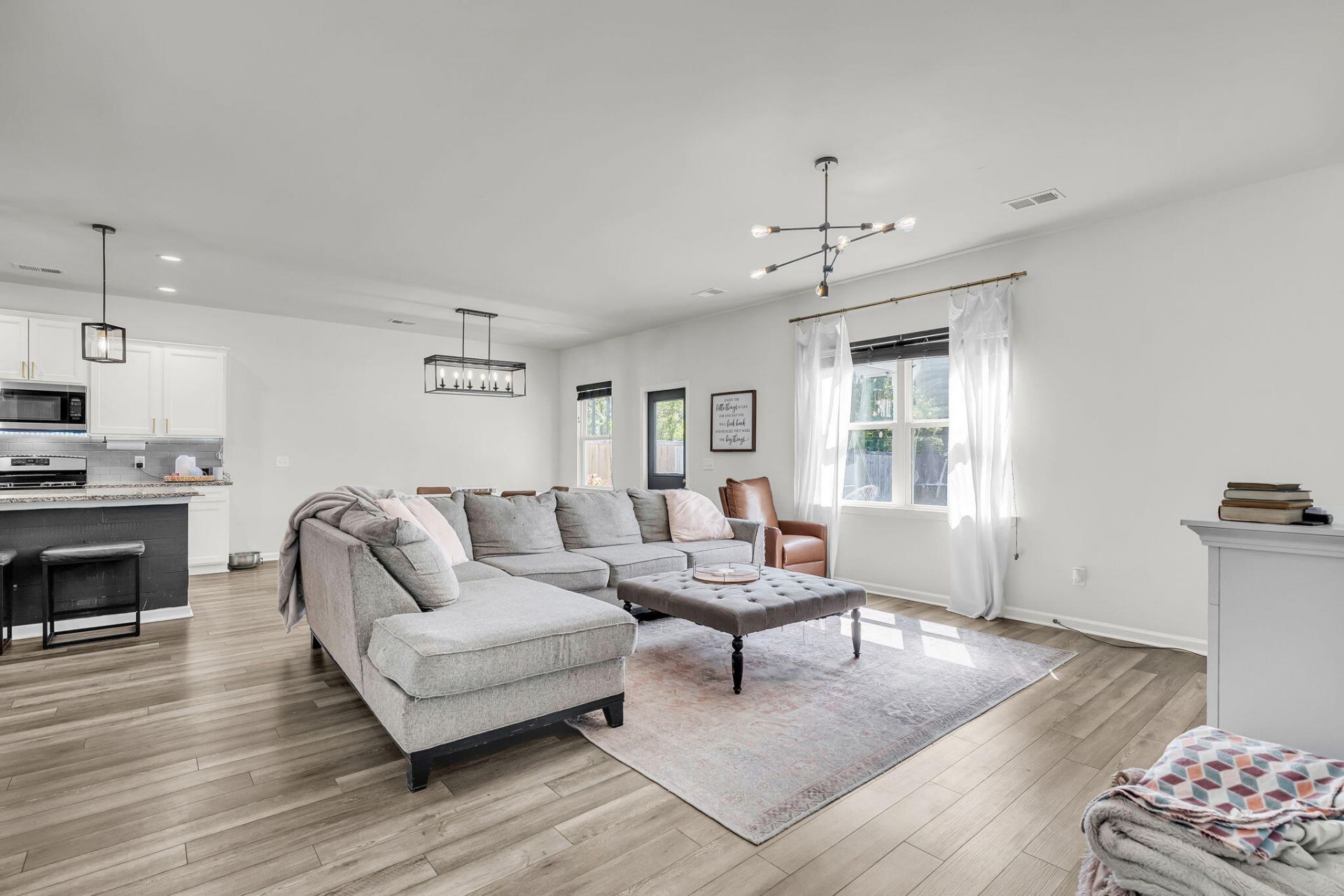 230 Hayworth Road Photo 24