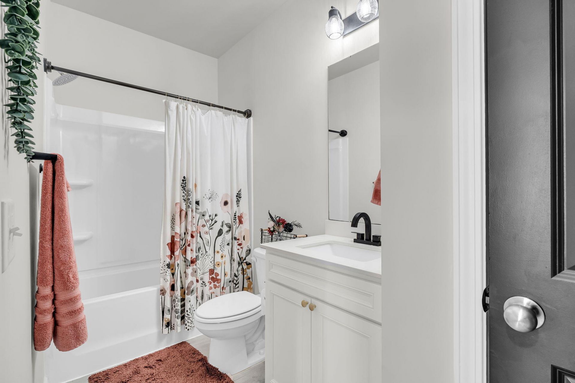 230 Hayworth Road Photo 28