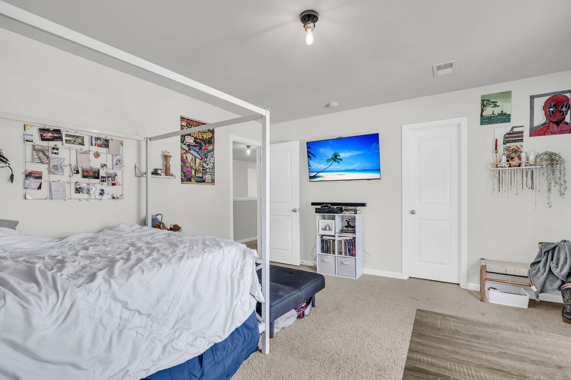 230 Hayworth Road Photo 38