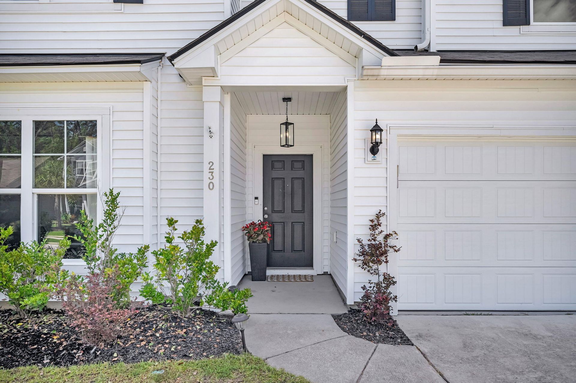 230 Hayworth Road Photo 4