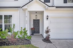230 Hayworth Road photo 4