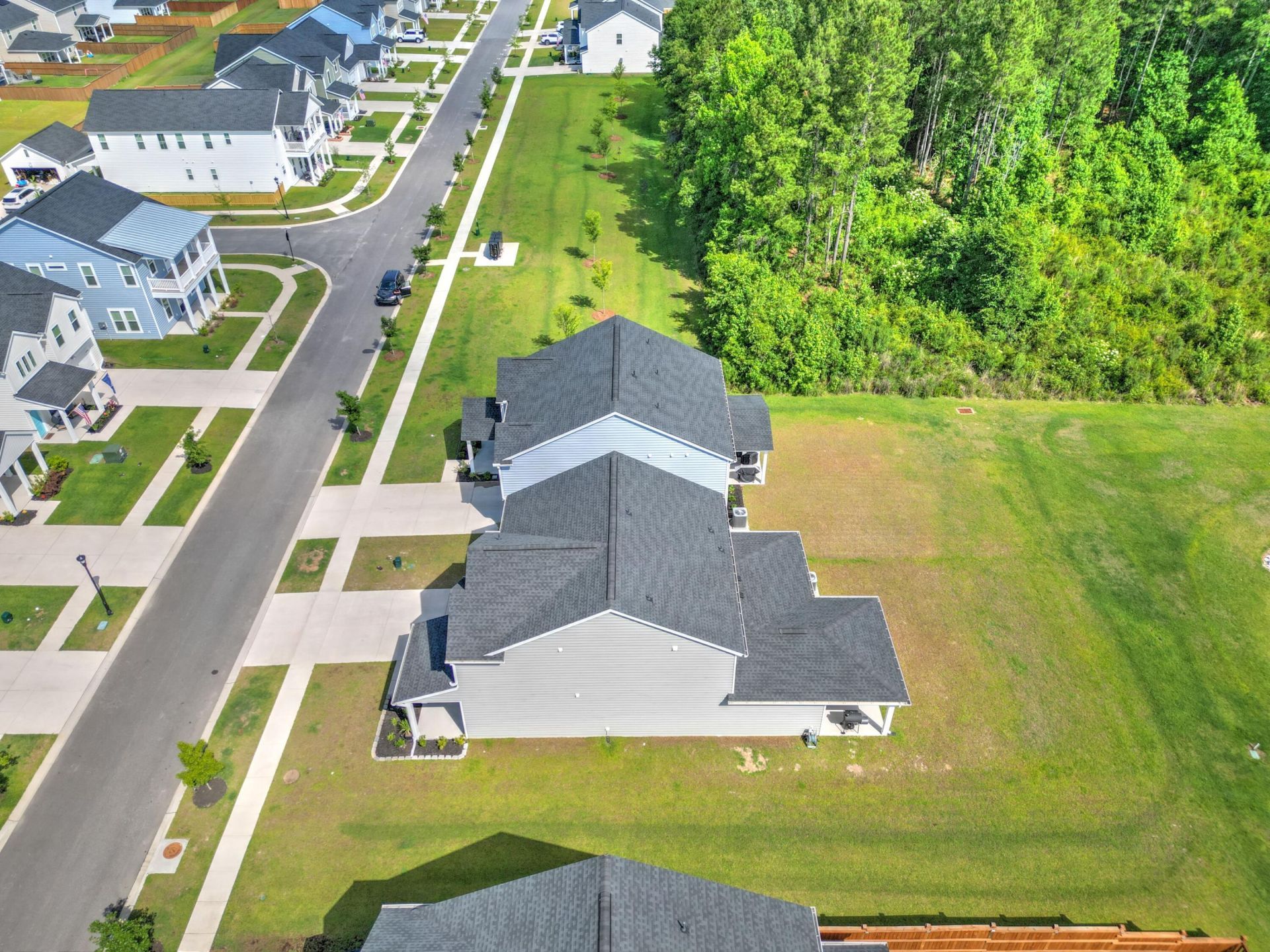 137 Post Mill Drive Photo 52