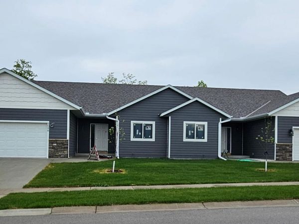 2050 13th Street NW, Faribault, MN 55021