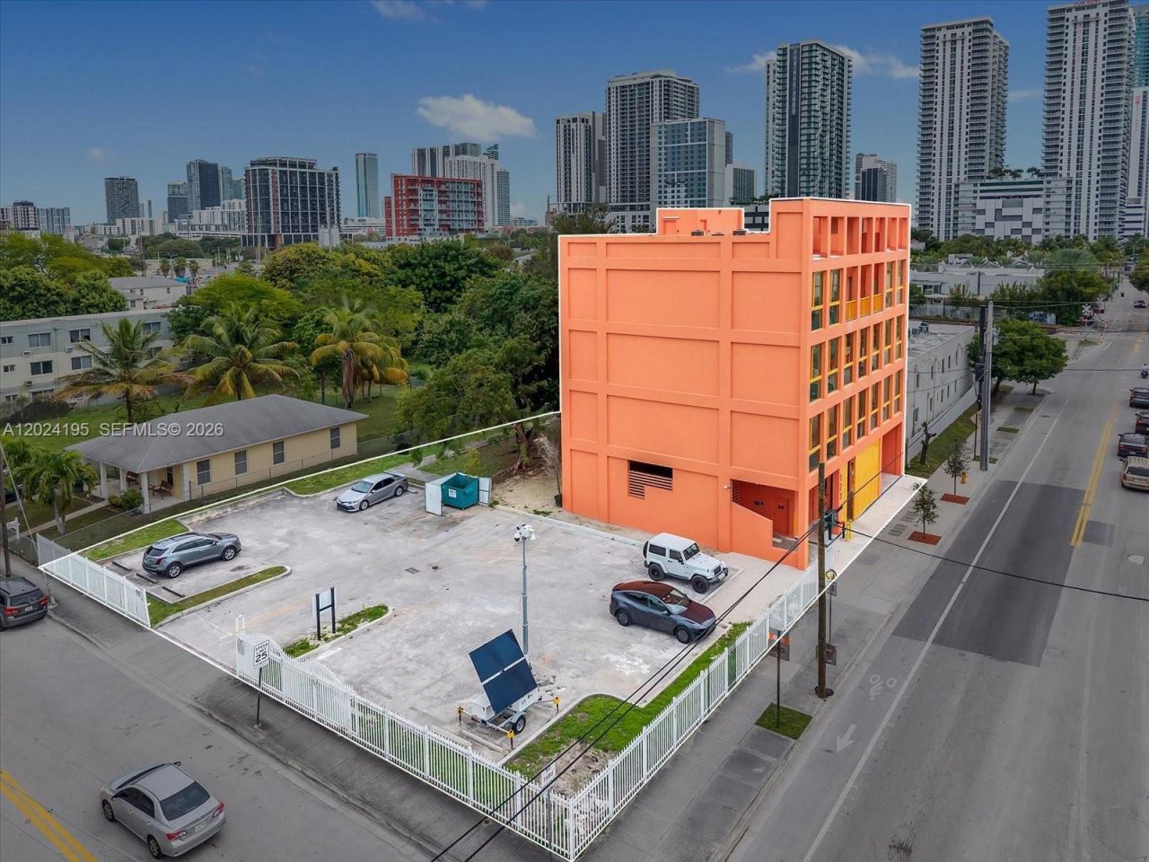 123 NW 14th St , Unit 201, Miami, FL 33136 Photo