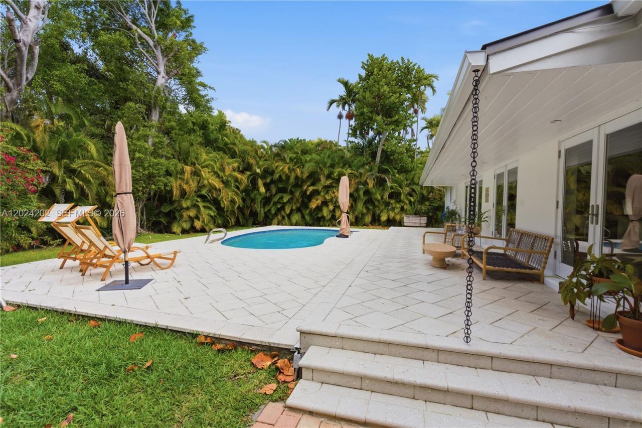 115 S Prospect Dr , Coral Gables, FL 33133 Photo