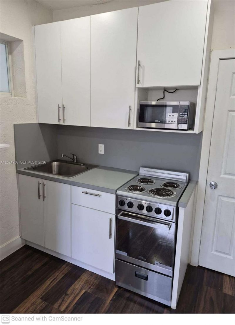 2420 NW 34th Street , Miami, FL 33142 Photo