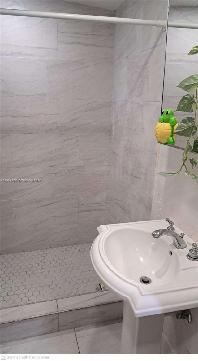 2420 NW 34th Street , Miami, FL 33142 Photo