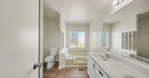 4399 Aplicella Ct #66, Manteca, CA 95337 Photo