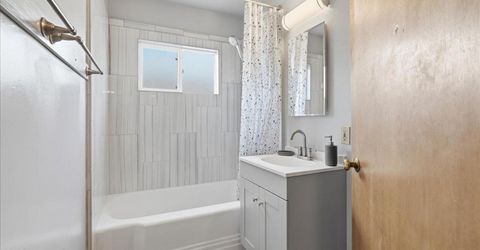 1437 W Elm St, Lodi, CA 95242 Photo