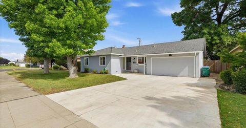 1437 W Elm St, Lodi, CA 95242 Photo