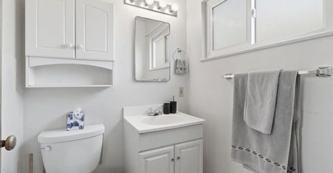1437 W Elm St, Lodi, CA 95242 Photo
