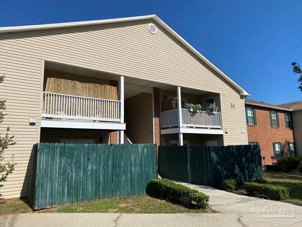 2303 W Michigan Ave, Unit H-7, Pensacola, FL 32526