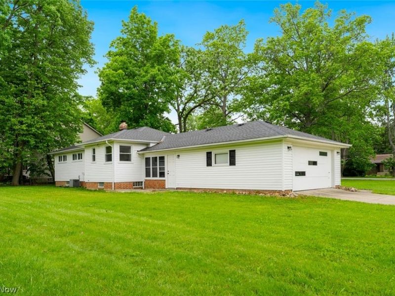 4223 Canterbury Road, North Olmsted, OH 44070 Photo 38