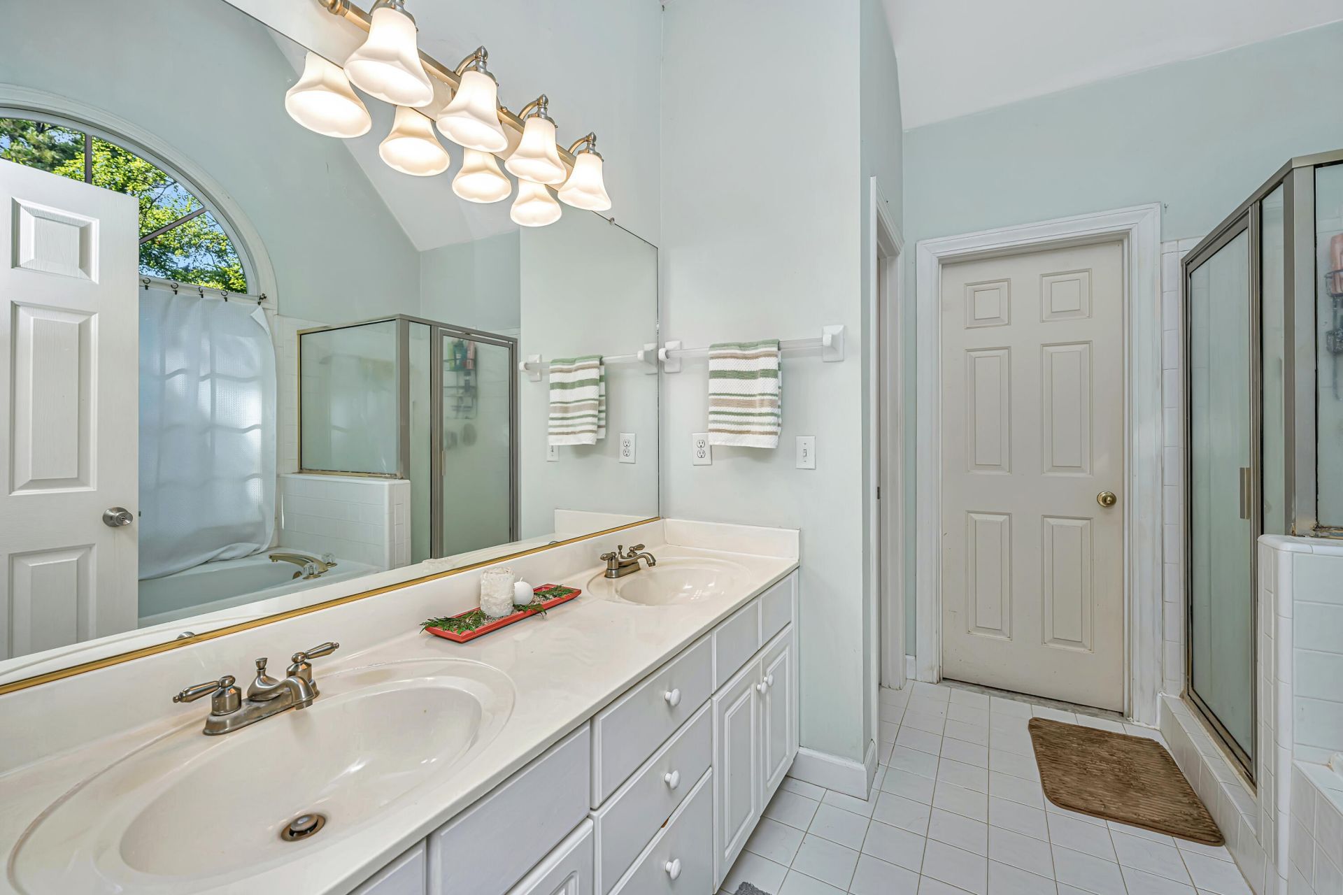 424 Springfield Road Photo 11