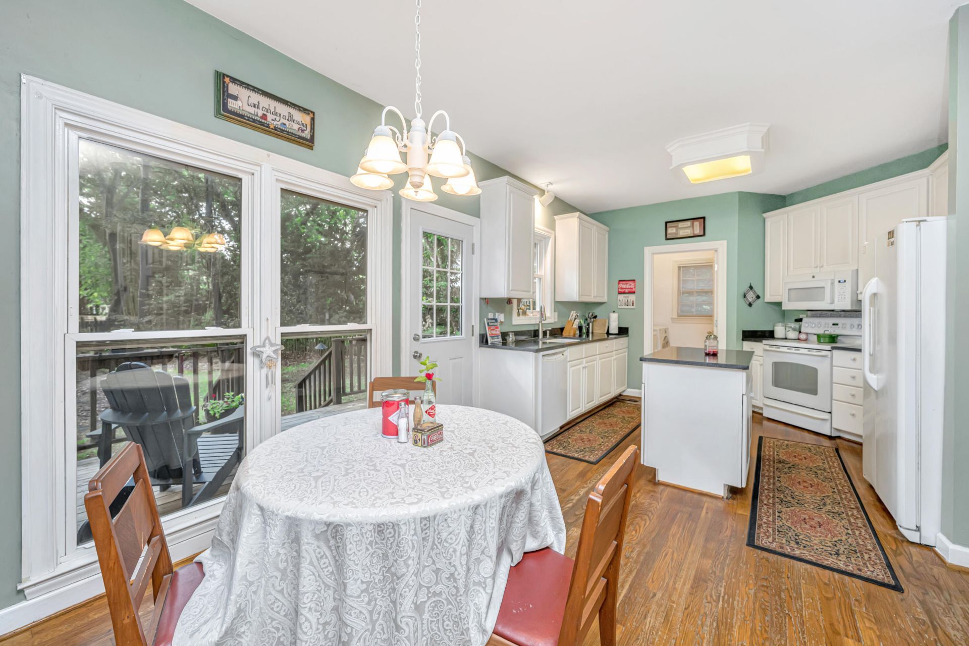 424 Springfield Road Photo 8