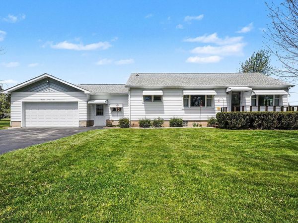 1921 Huron Rd N, Tawas City, MI 48763