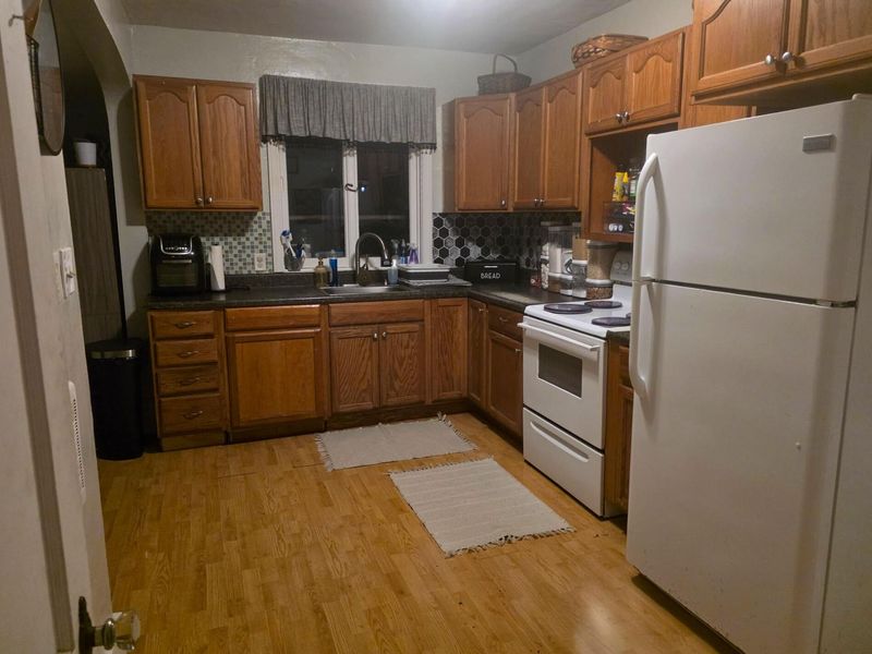 205 N Main Street, Roseville, OH 43777 Photo 10