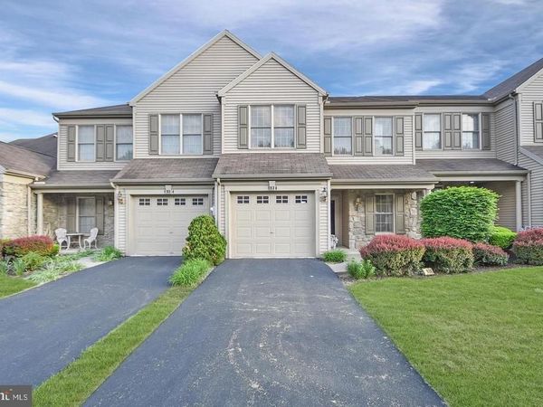 1938 LIMESTONE DRIVE, HUMMELSTOWN, PA 17036