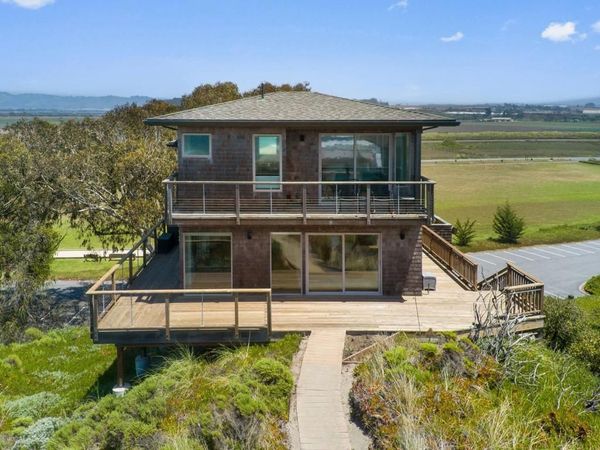127 Cormorant Way, Watsonville, CA 95076