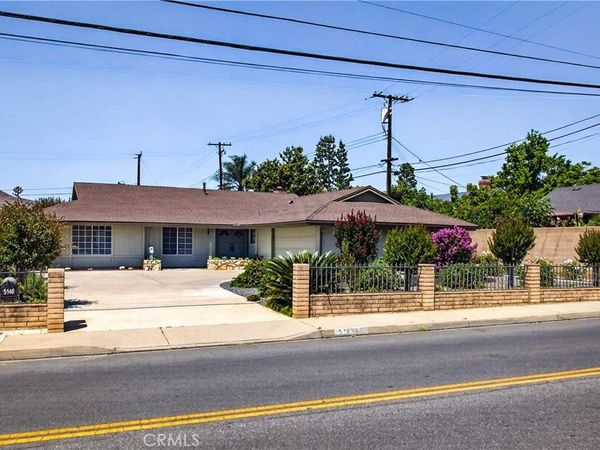 5146 Golden Avenue, Riverside, CA 92505