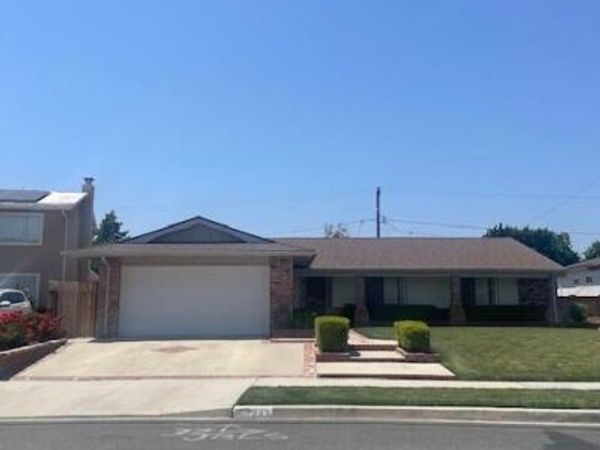 2243 Carver Court, Simi Valley, CA 93063