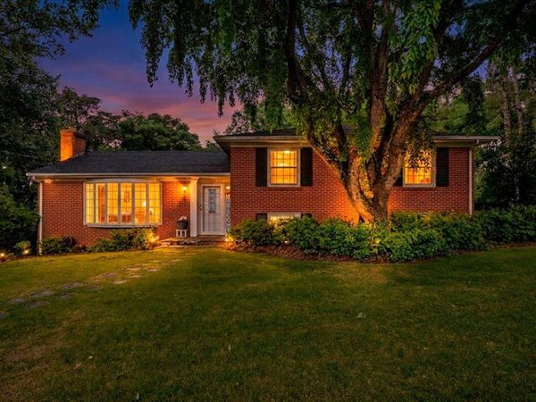 4508 Rosecrest RD , Roanoke, VA 24018