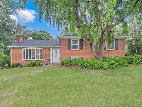 4508 Rosecrest RD, Roanoke, VA 24018