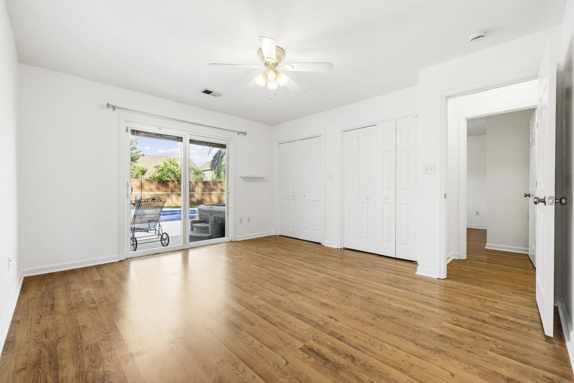 209 Hunters Rd.  Photo 14