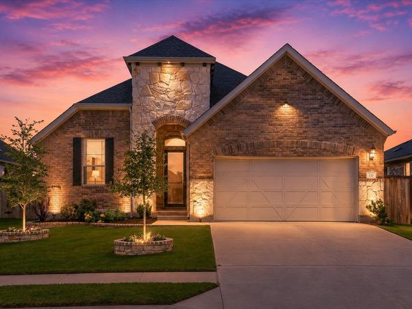 121 Shagbark TRL, Bastrop, TX 78602