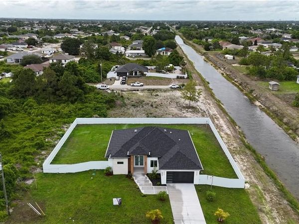 1502 Sara AVE S, LEHIGH ACRES, FL 33976