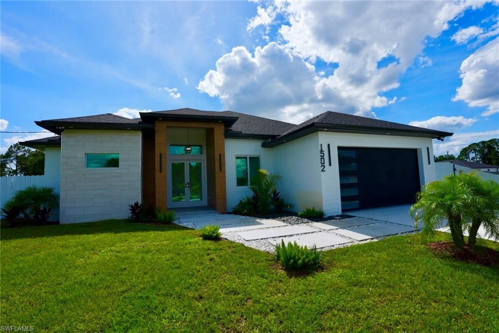 1502 Sara Ave S, Lehigh Acres, FL 33976 Photo