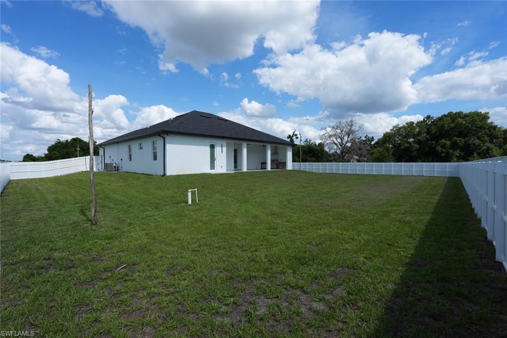 1502 Sara Ave S, Lehigh Acres, FL 33976 Photo