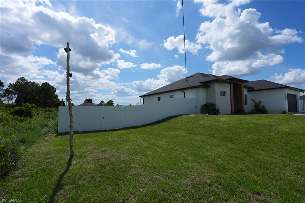 1502 Sara Ave S, Lehigh Acres, FL 33976 Photo