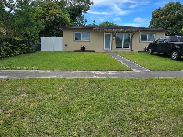 11930 SW 187th St, Unit 1, Miami, FL 33177