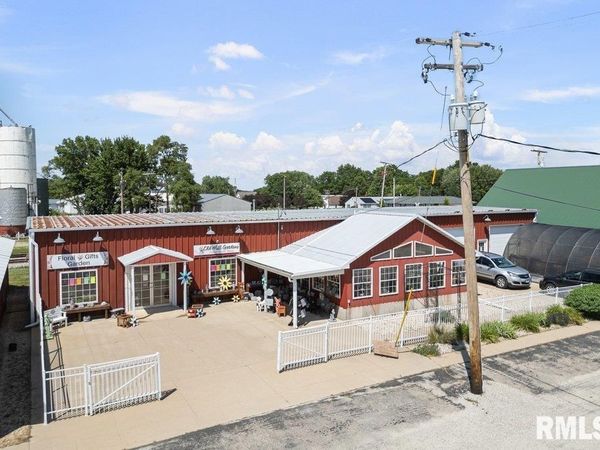 108 E Exchange St Street , Atkinson, IL 61235