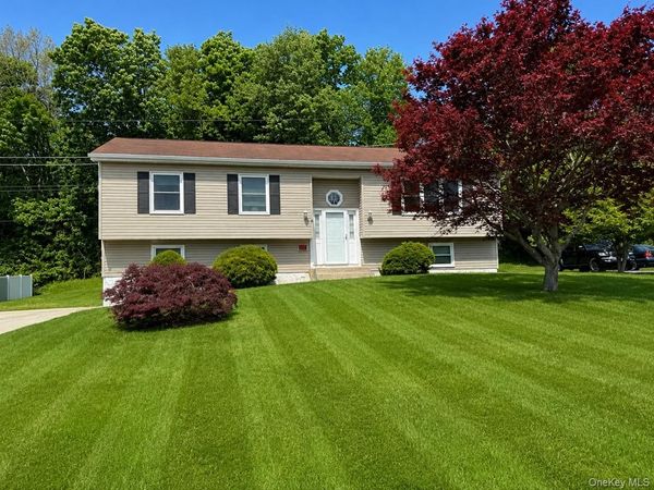 24 Vermont Drive , Unit B, Newburgh, NY 12550