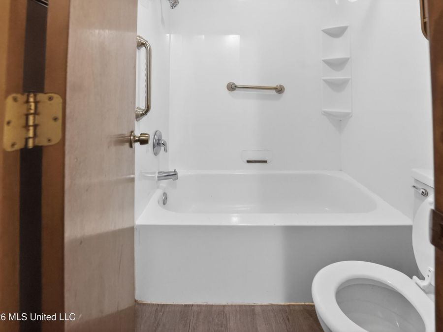 Property Image 39