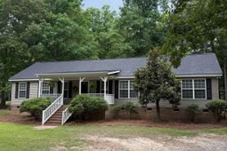 1043 Eau Claire Drive photo 4