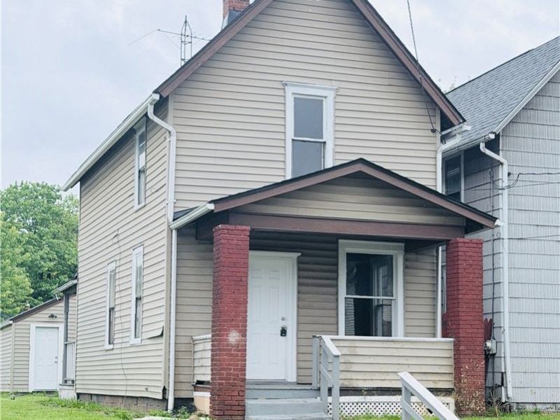 1511 Stark Avenue SW, Canton, OH 44706 Photo 1