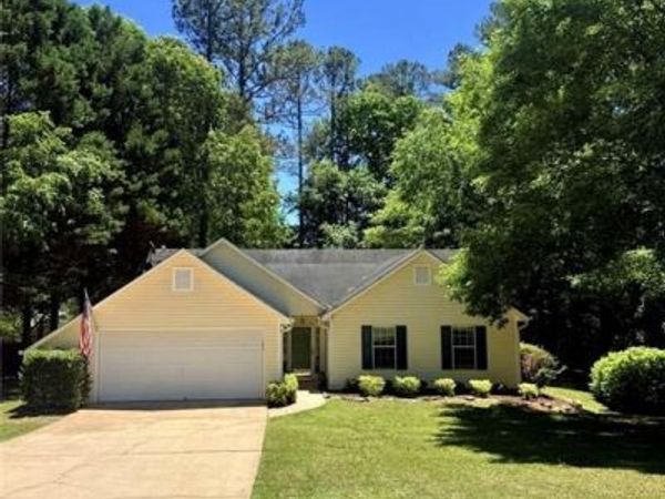 176 Flagman Street, Dawsonville, GA 30534
