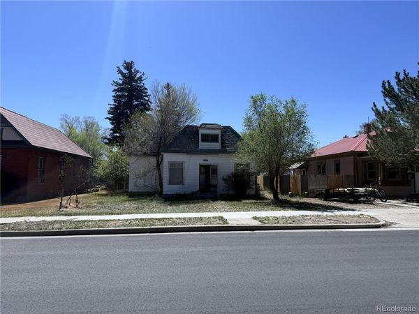 1015 F Street , Salida, CO 81201